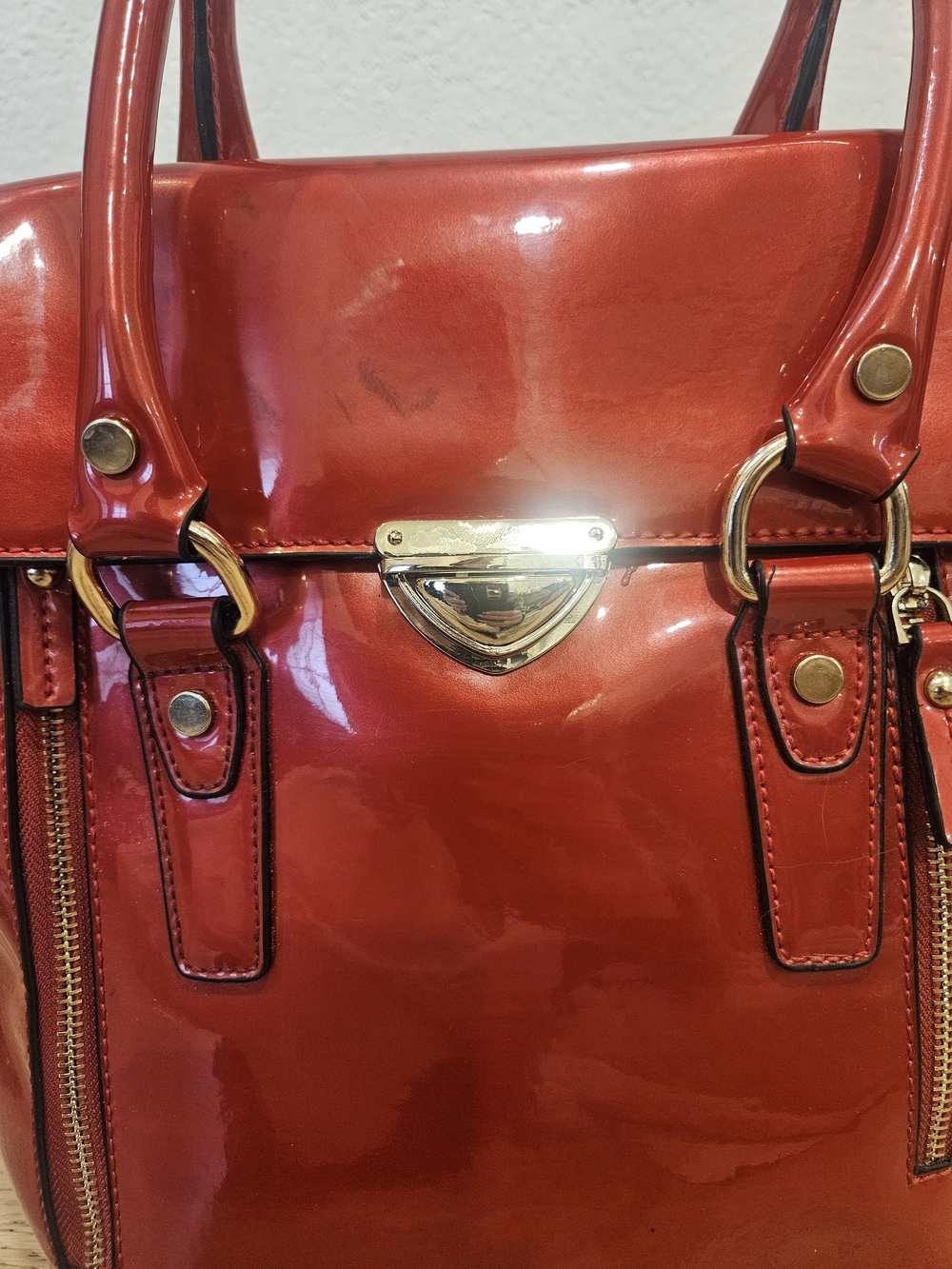 New Michael Kors Red Patent Leather Satchel - Picture 7 of 16